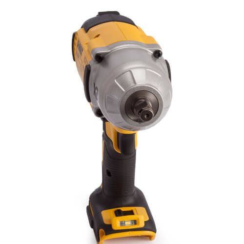 Акумуляторний гайковерт ударний DeWALT XR 18В,950 Нм,1/2, Li-Ion,2400 уд/хв,1900 об/хв, 3.3 кг, валіза TSTAK