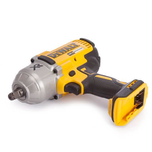 Акумуляторний гайковерт ударний DeWALT XR 18В,950 Нм,1/2, Li-Ion,2400 уд/хв,1900 об/хв, 3.3 кг, валіза TSTAK