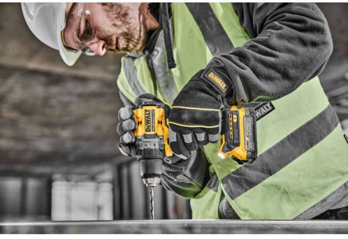 Дрель-шуруповёрт аккумуляторная бесщёточная DeWALT DCD800E1T