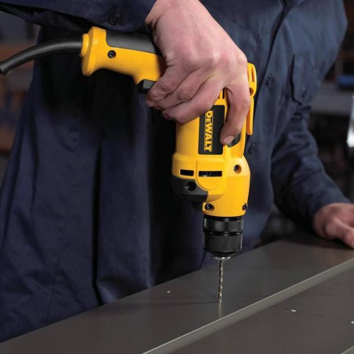 Дриль мережевий DeWALT DWD014S