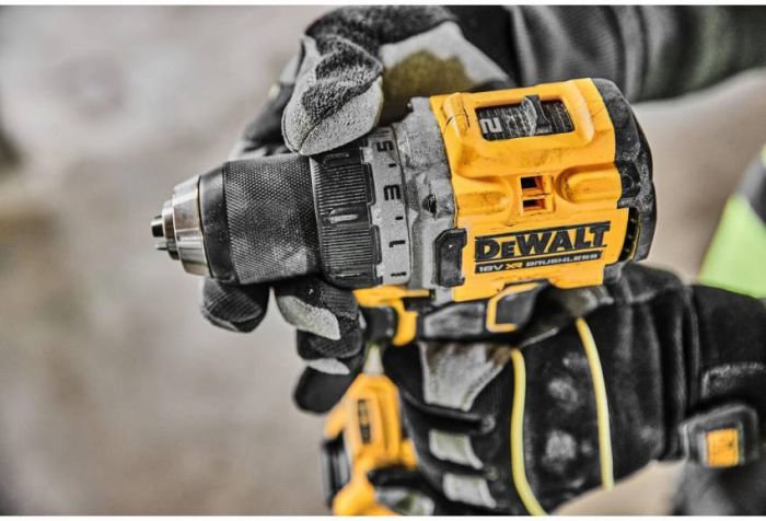 Дриль-шуруповерт акумуляторна безщіткова DeWALT DCD800H2T