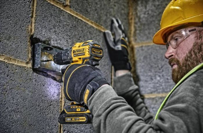 Дриль-шуруповерт акумуляторний безщітковий DeWALT DCD708N 18 В XR 65 Нм