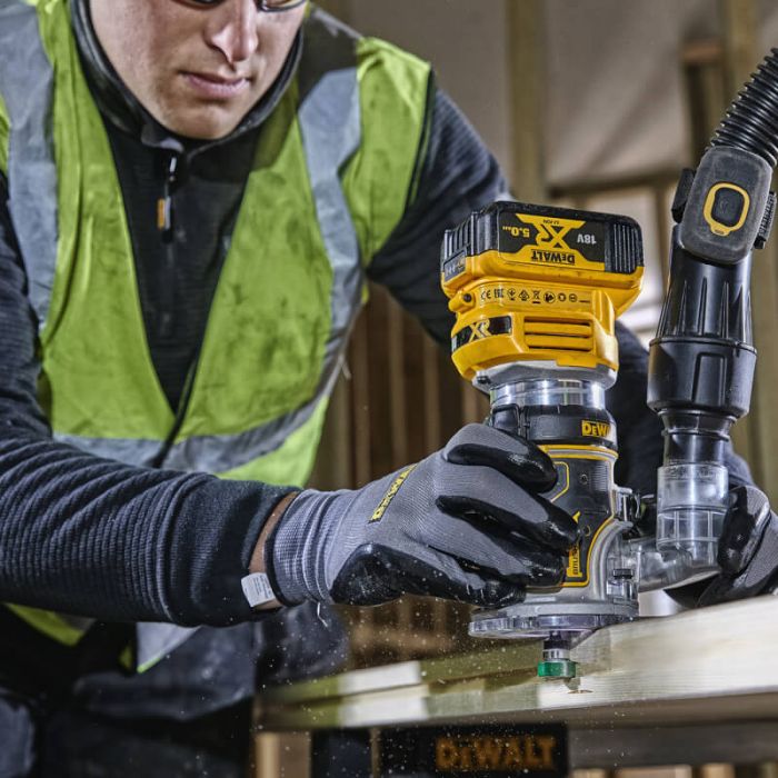 Фрезер акумуляторний безщітковий DeWALT DCW604N