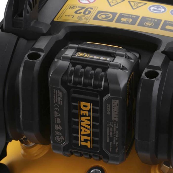 Компресор повітряний акумуляторний DeWALT DCC1054T2