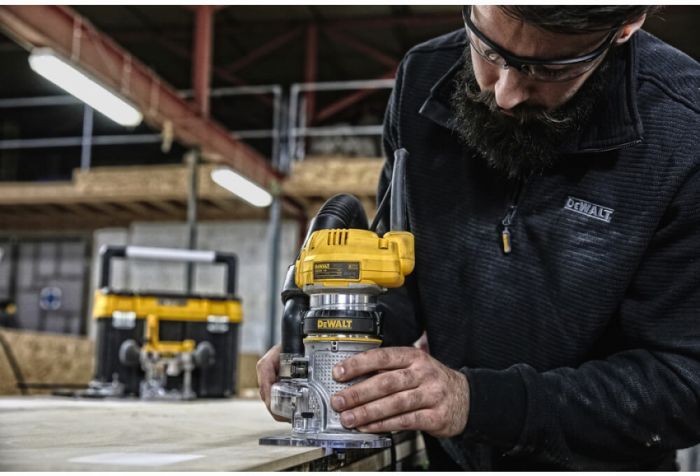 Мережевий роутер DeWALT D26204K