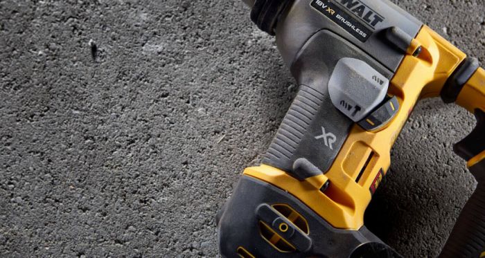 Перфоратор акумуляторний безщітковий SDS PLUS DeWALT DCH172NT