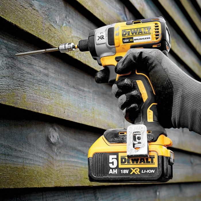 Шуруповерт акумуляторний ударний безщітковий DeWALT DCF887NT