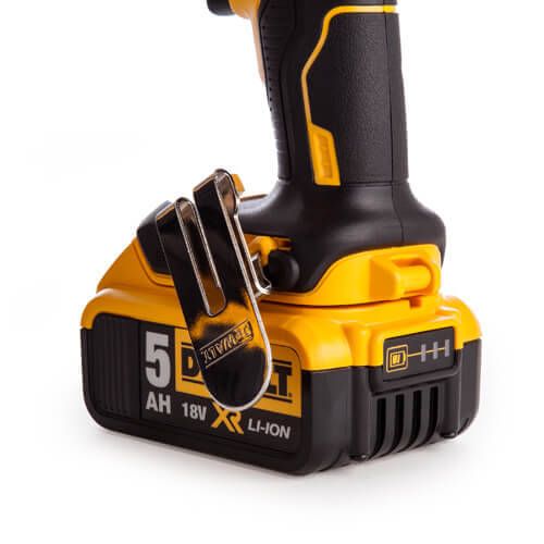 Шуруповерти акумуляторні безщіткові DeWALT DCF620P2K