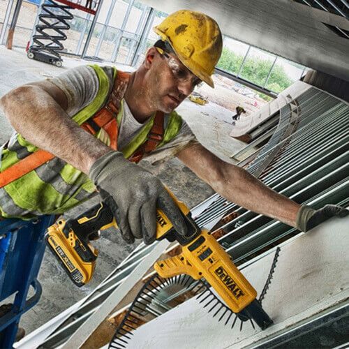 Шуруповерти акумуляторні безщіткові DeWALT DCF620P2K