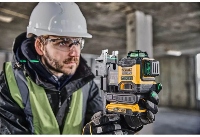 Уровень лазерный линейный DeWALT DCLE34031D1