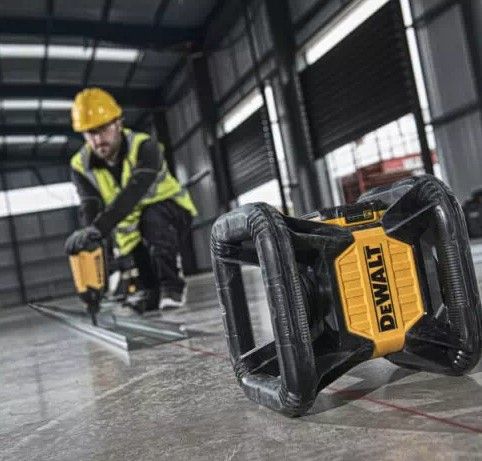 Рівень лазерний ротаційний DeWALT DCE074D1R