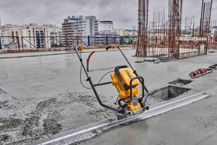 Віброрейка акумуляторна POWERSHIFT DeWALT DCPS330N